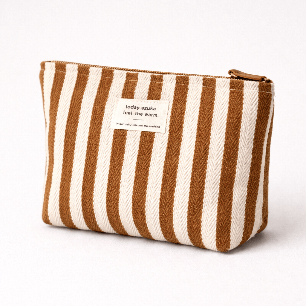 Trousse de toilette à rayures
