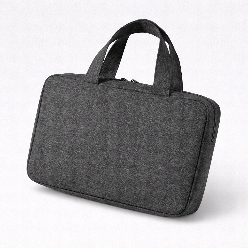 Trousse de toilette à suspendre chic