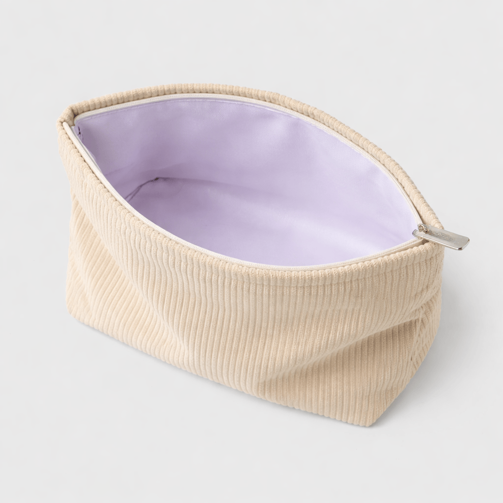 Trousse de toilette aesthetic